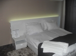 Спалня със светеща табла 270/110
